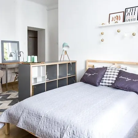 Superapart Kazimierzowska 77 *